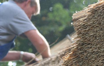 professional Little Knowles Green thatchers